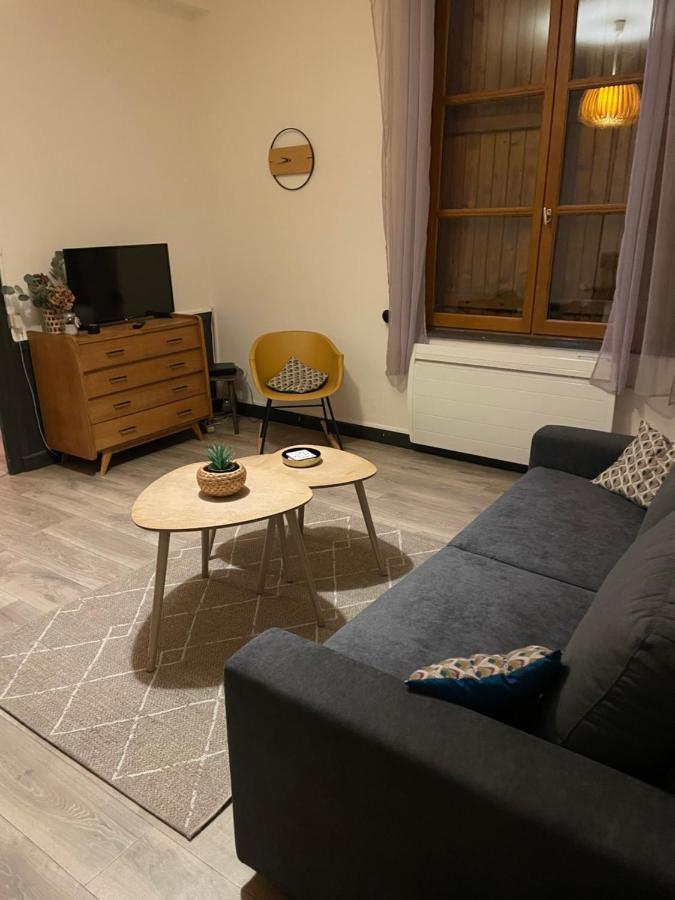 Joli Appartement Quartier Historique, 5 Pers ムーラン エクステリア 写真